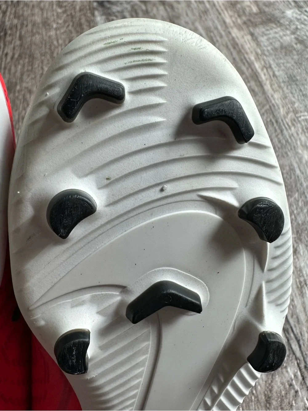 Nike JR Phantom GX Club DF FG Soccer Cleats ***Size 3Y Euro 35***